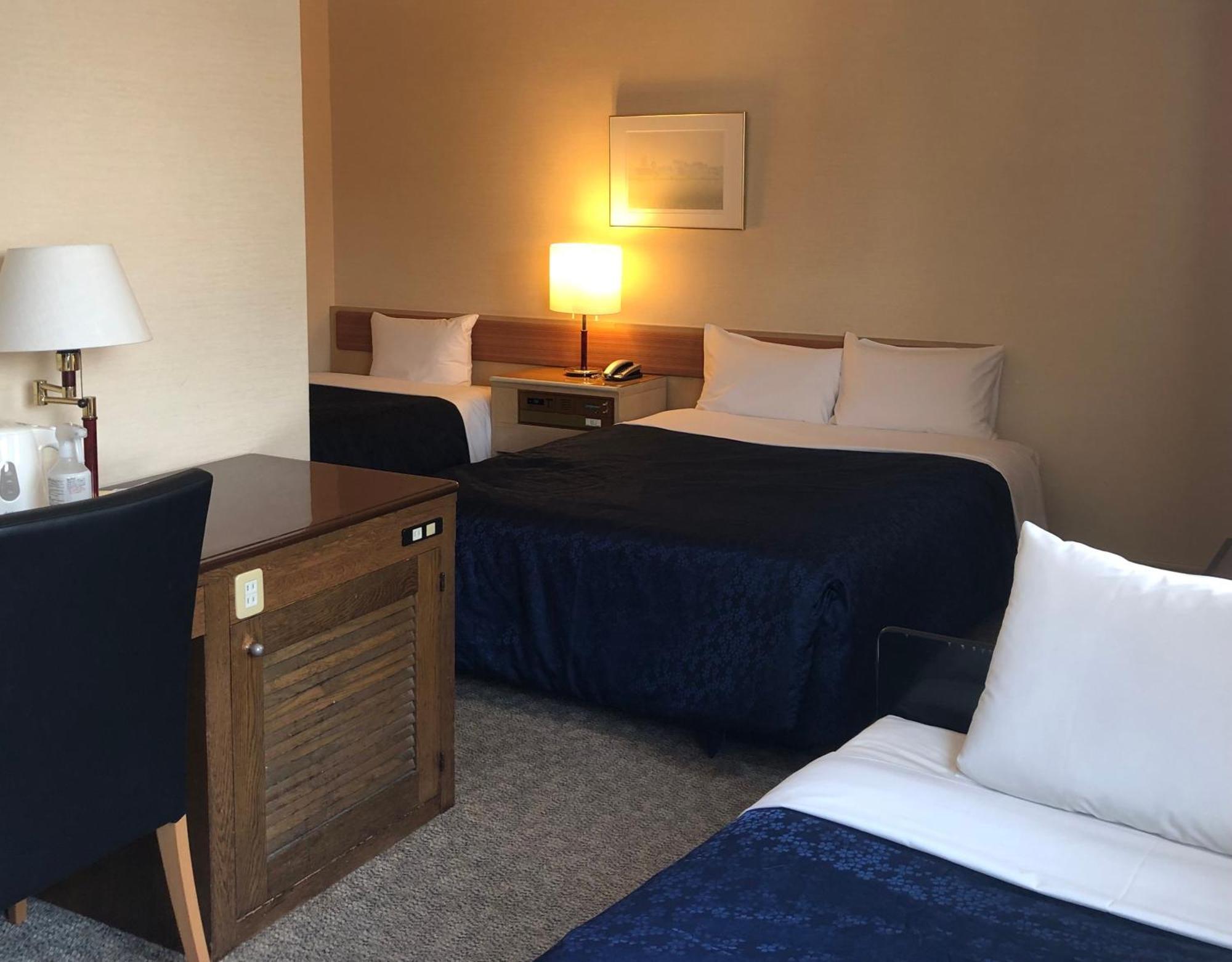 Asakusa Central Hotel Tōkyō Extérieur photo